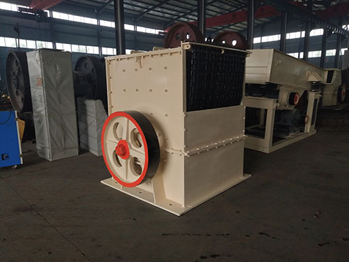 山东重锤式破碎机